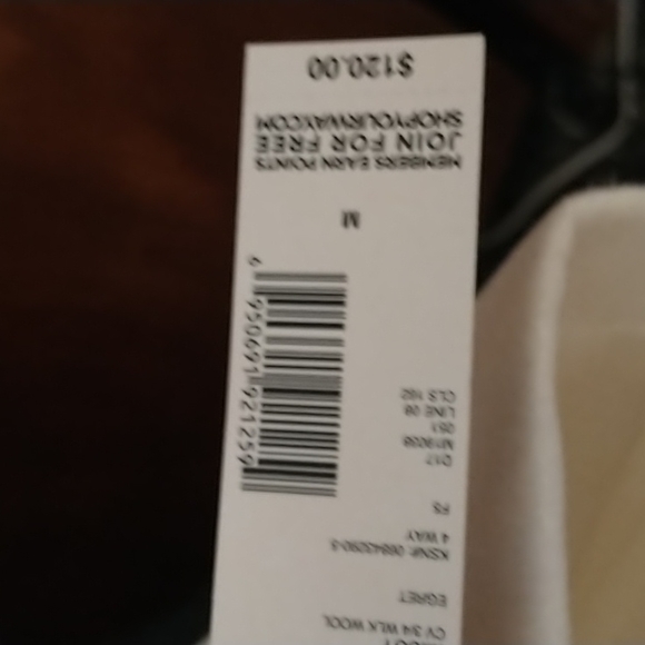 Coat - Picture 2 of 4